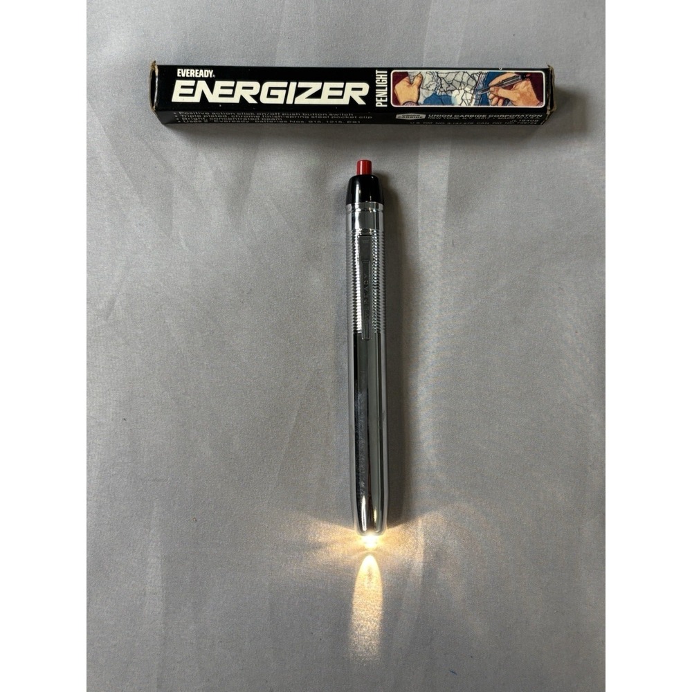 Vintage Eveready Energizer Penlight No 9215‎